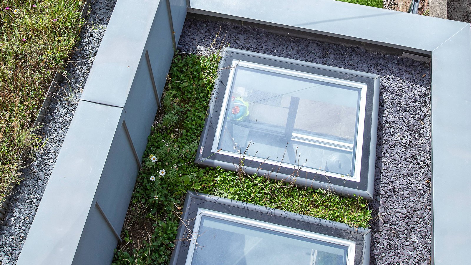 flat roof lights