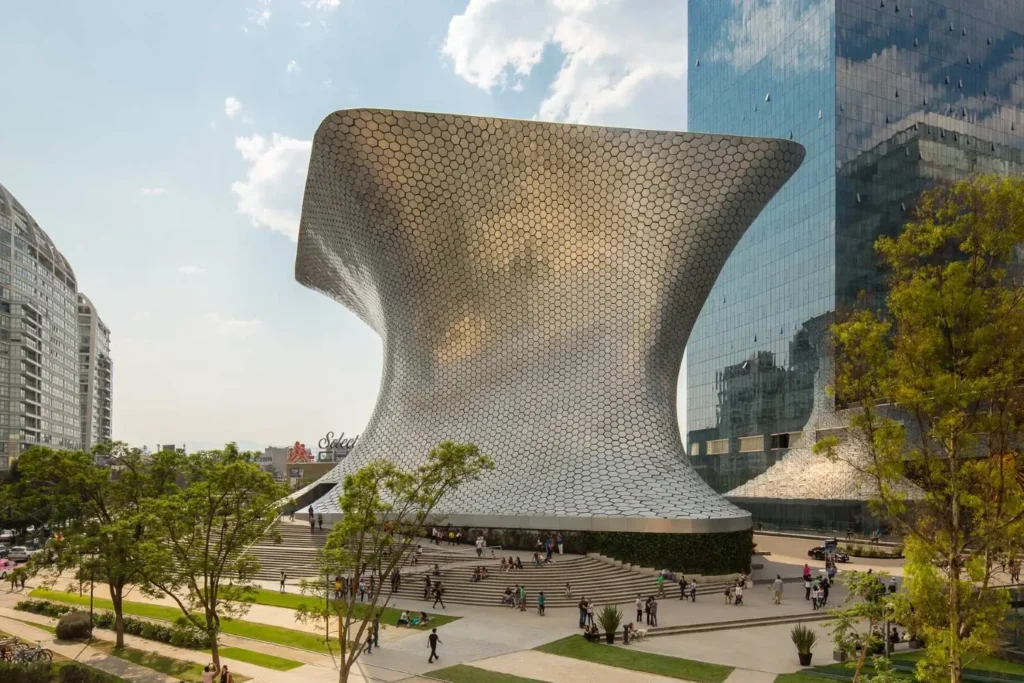 Parametric Facade Design: Balancing Aesthetic Innovation and Environmental Performance 2 facade 2