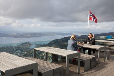 Floyen verhardt regn