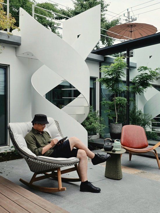 Shikong Courtyard House by AMAO DESIGN STUDIO