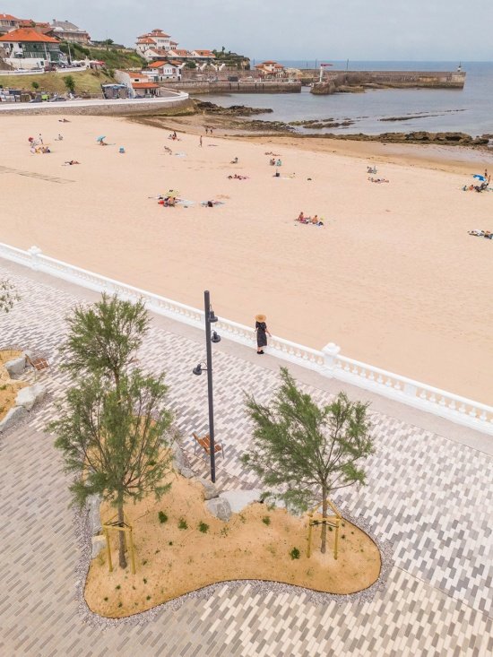 Comillas Waterfront Promenade