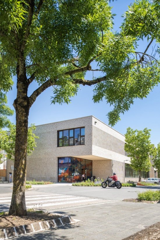 ecole brouch primary school by jswd