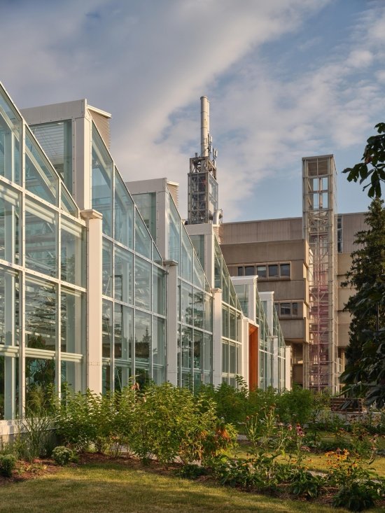 mcmaster university life sciences building and greenhouse by moriyama teshima architects