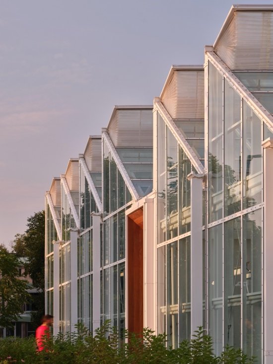 mcmaster university life sciences building and greenhouse by moriyama teshima architects