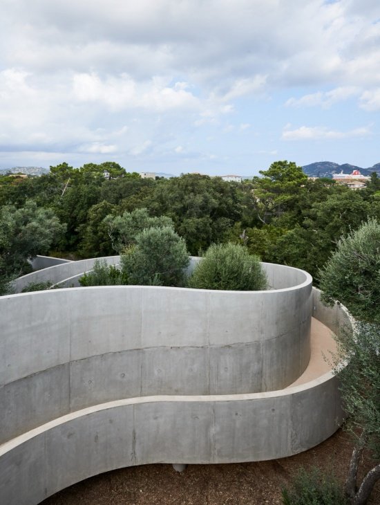 Animu Media Library in Porto Vecchio by Dominique Coulon