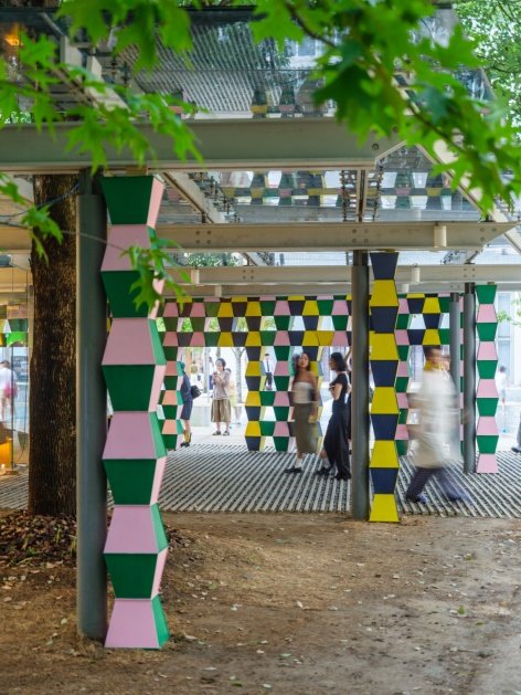 Columns formed by Building units