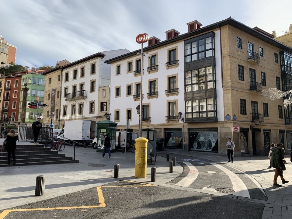 Plaza facade before renovation, Plaza facade before renovation
