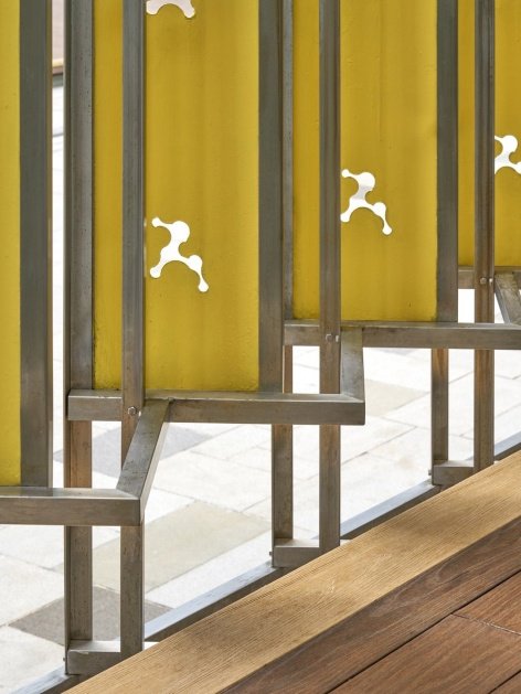回收集装箱板与不锈钢构造细部 1 / details of recycled container panels and stainless steel construction 1