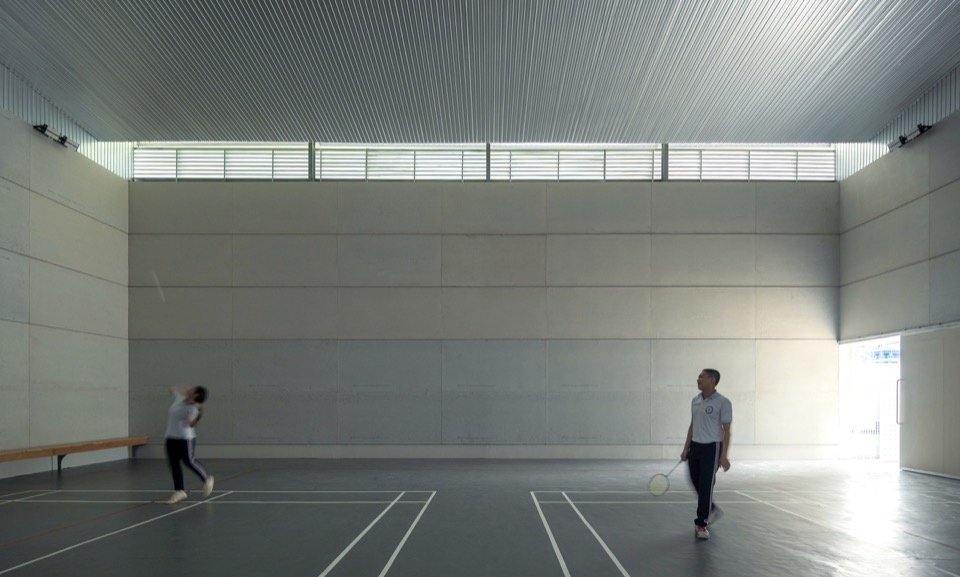 Court and inner wall/Court and inner wall