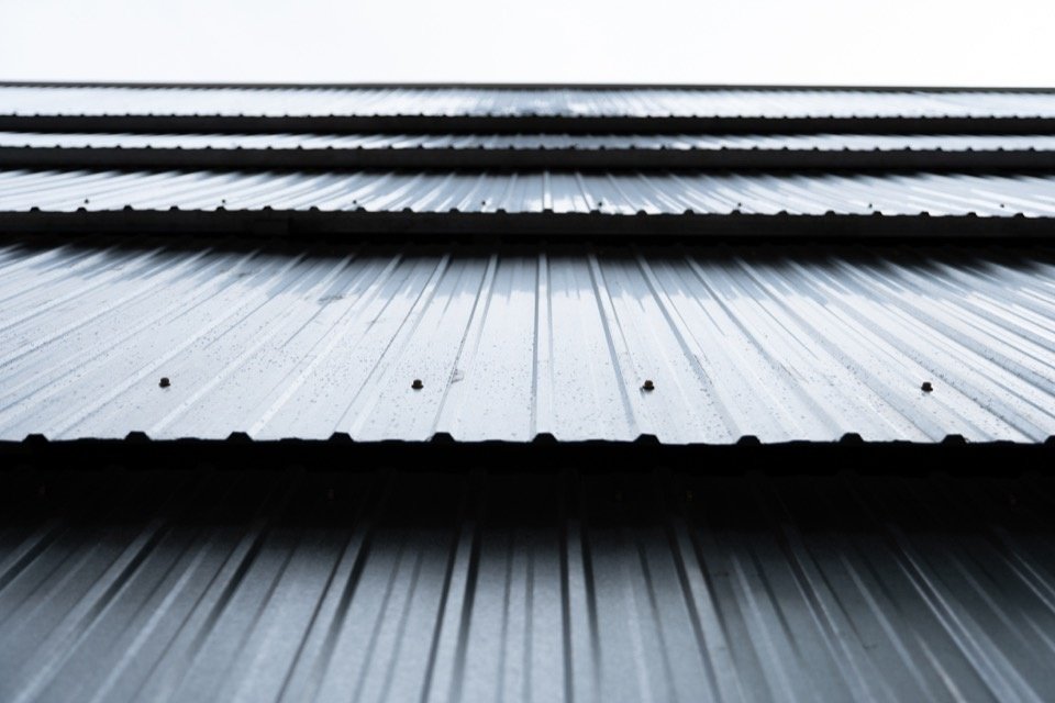 Overlapping wall layers