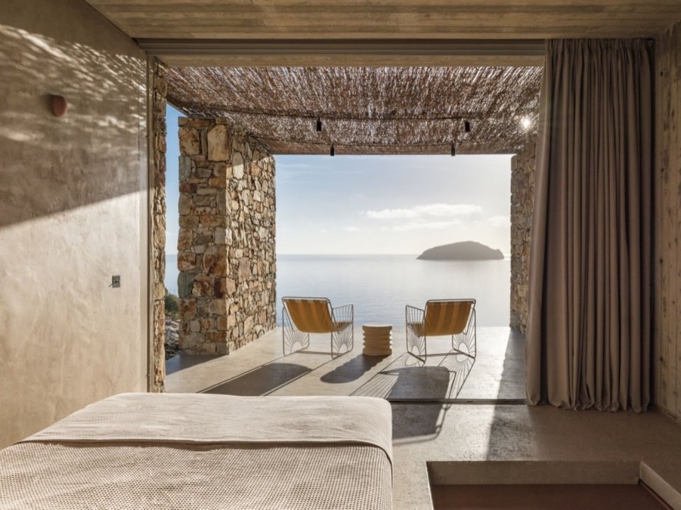 Bedroom connected to the shaded terrace/Bedroom connected to the shaded terrace
