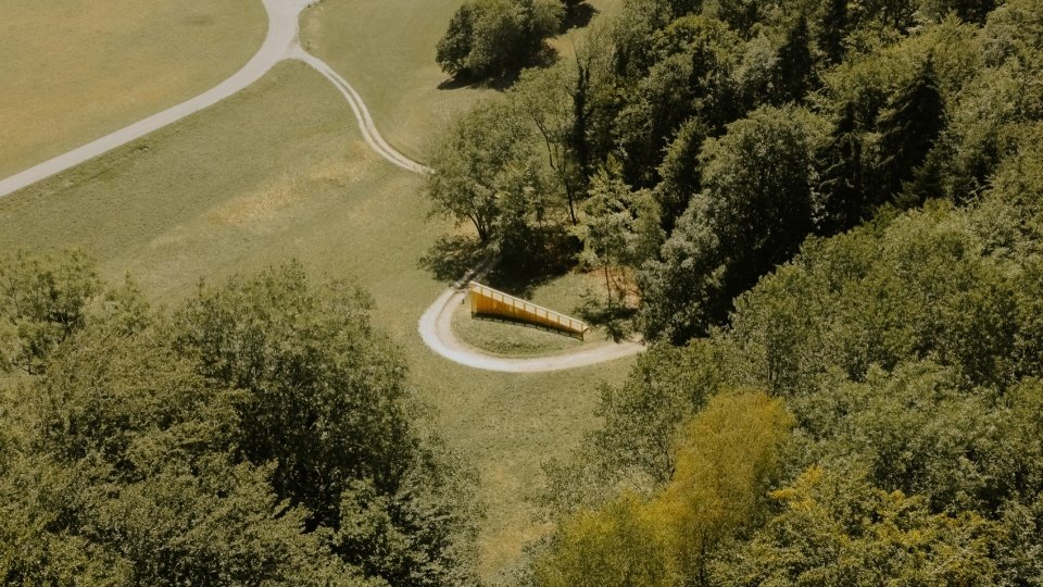 Aerial view of the site/Aerial view of the site