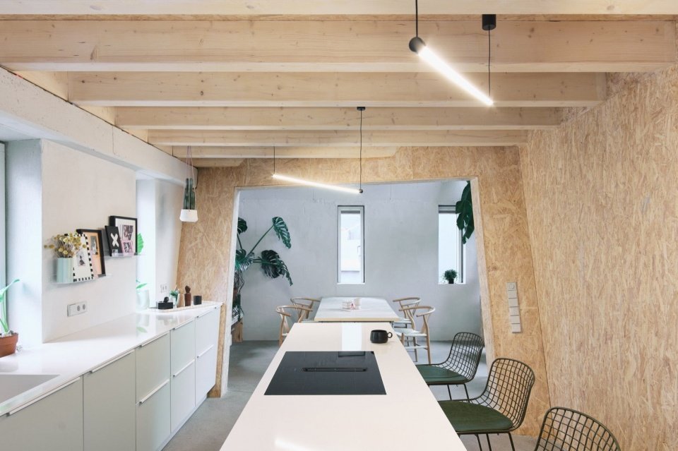 Open kitchen and living space/Open kitchen and living space