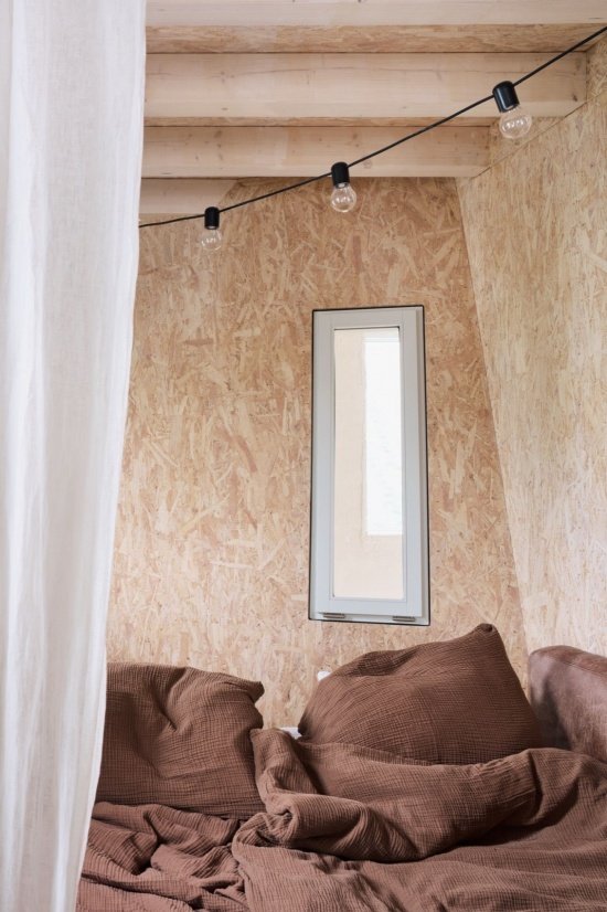 Compact sleeping space/Compact sleeping space