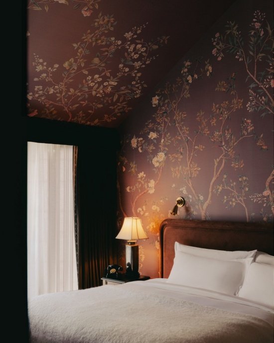 Bedroom drapery and lighting/Bedroom drapery and lighting